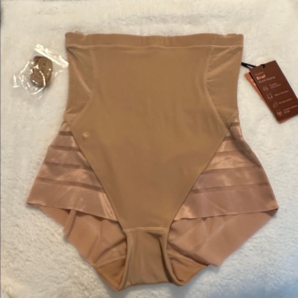 NWT Honeylove Tan‎ Shape Wear Queen Brief with straps